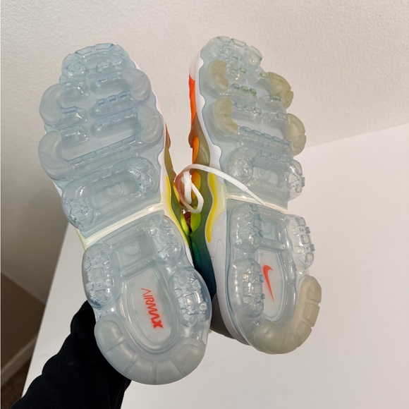 Nike Air Vapormax Plus White/Neptune Green 924453 103 Mens Size 10 - Picture 7 of 9